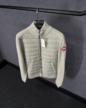 Canada Goose Cardigan Beige, Rode Logo