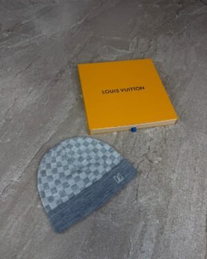 Louis Vuitton Damier Monogram Grey Muts