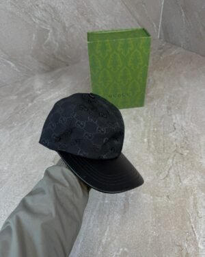 Gucci GG Canvas Baseball Cap Black / Leather