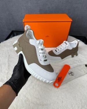 Hermes Bouncing Brown White Ribbels