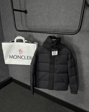 Moncler Madera Black High Quality