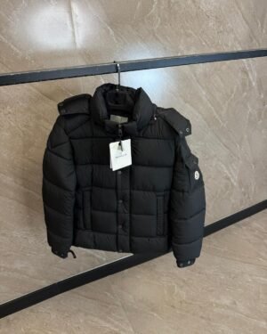 Moncler Vezere Zwart + NFC