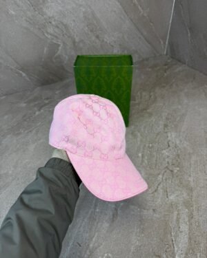 Gucci GG Canvas Baseball Roze