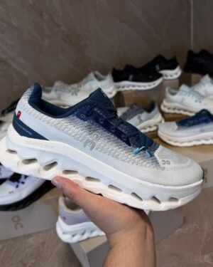 On Cloudtilt Sneaker Blue-White