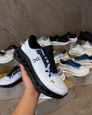 On Cloudtilt Sneaker Light Blue - Black