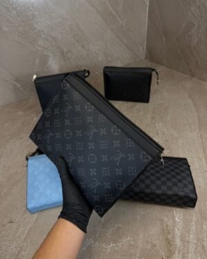 Louis Vuitton Pochette Voyage MM Black