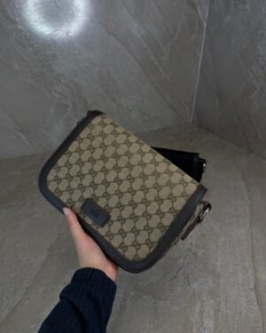 Gucci Messenger Crossbody Bag Beige