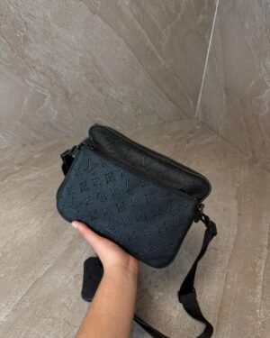 Louis Vuitton Trio Messenger Black Leather