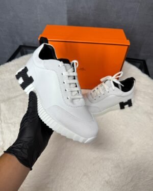 Hermes Bouncing White Leather, Black Logo