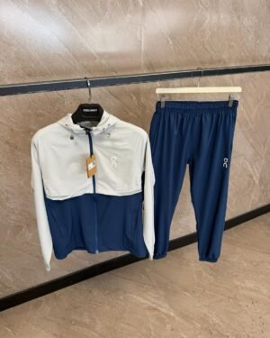 On Running Core Trainingspak Grey / Dark Blue