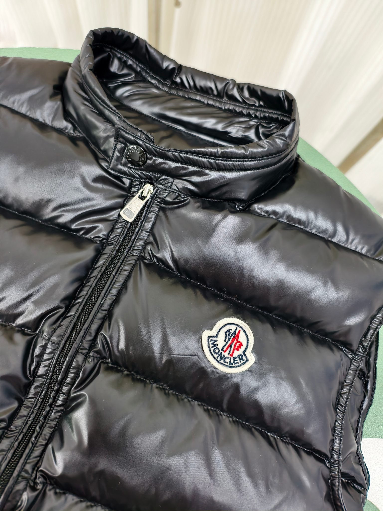 Moncler Gui Gewatteerde Bodywarmer Black