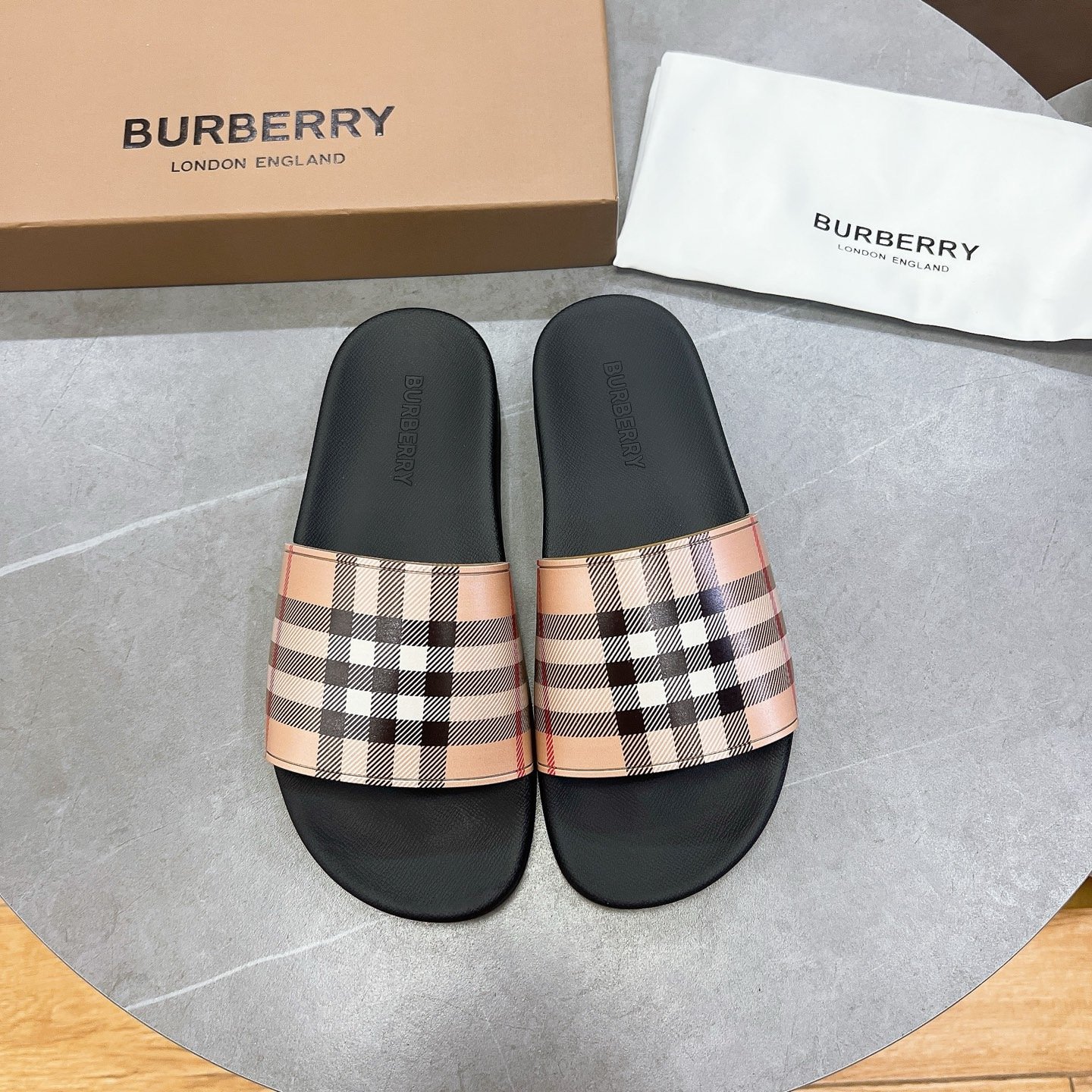 Burberry Furley Check Slippers Beige