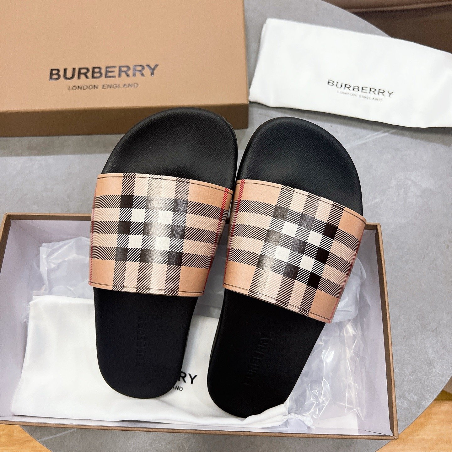 Burberry Furley Check Slippers Beige