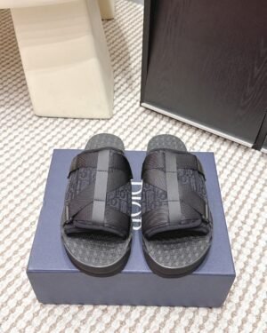 Dior Alpha Slippers Black-Black