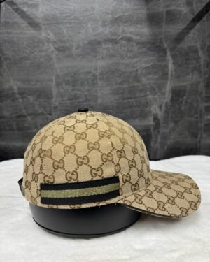 Gucci GG Pattern Cap Beige With Black Beige Lines