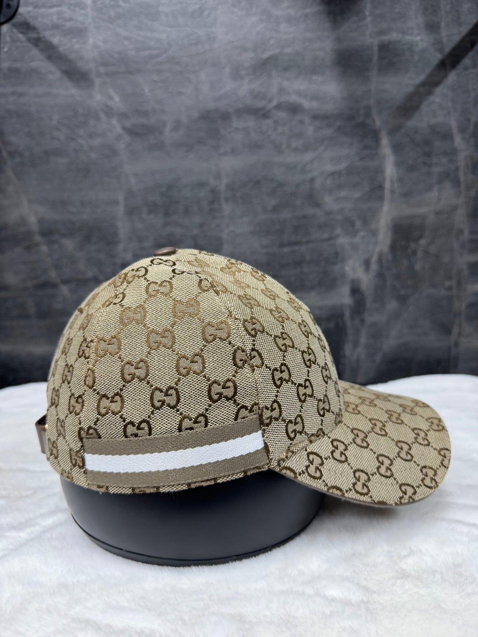 Gucci GG Pattern Cap Beige With Brown White Lines
