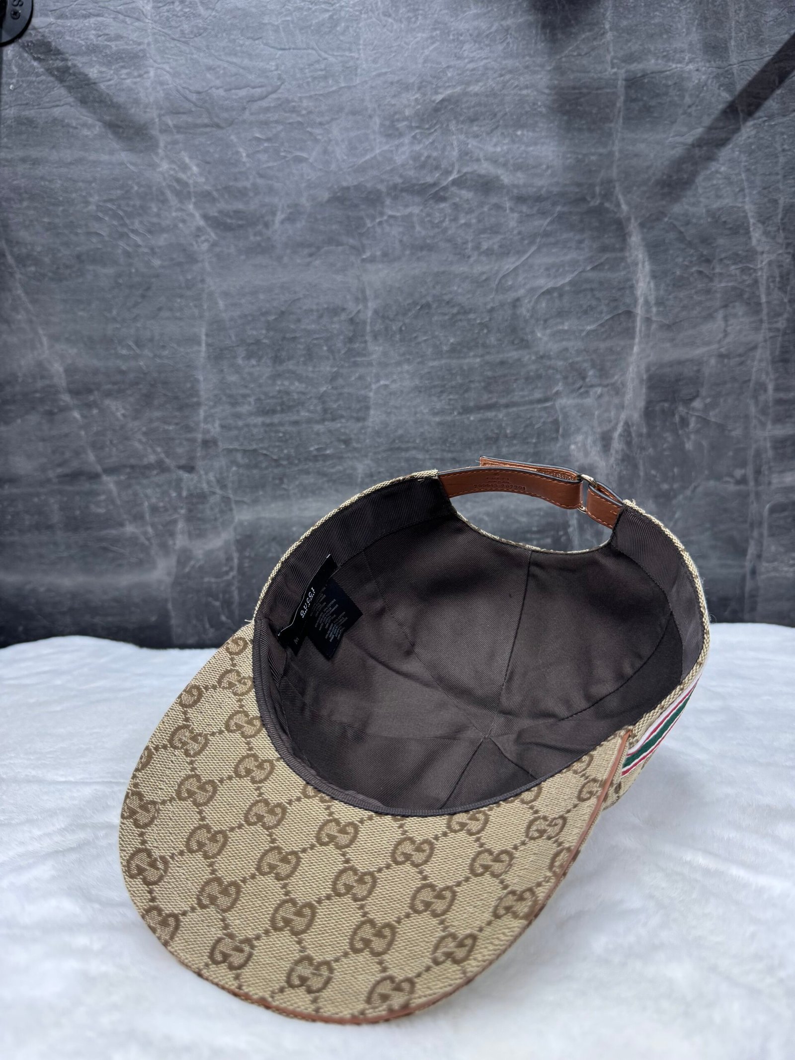 Gucci GG Pattern Cap Beige With White Red Black Lines