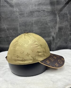 Louis Vuitton Monogram Cap Beige-Brown