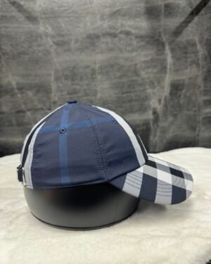 Burberry Check Blend Pattern Cap Navy Blue
