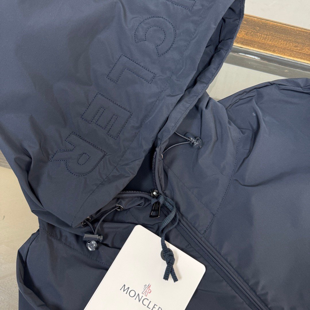 Moncler Sassiere Windbreaker Navy Blue